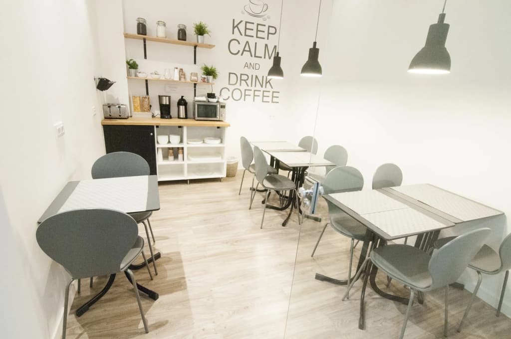 Hostal Live Barcelona - photo 14