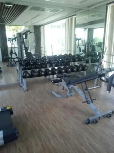Parano condo at CM - photo 13