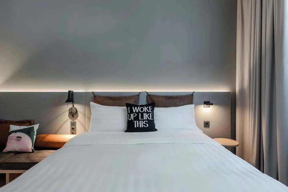 Moxy Budapest Downtown - photo 8
