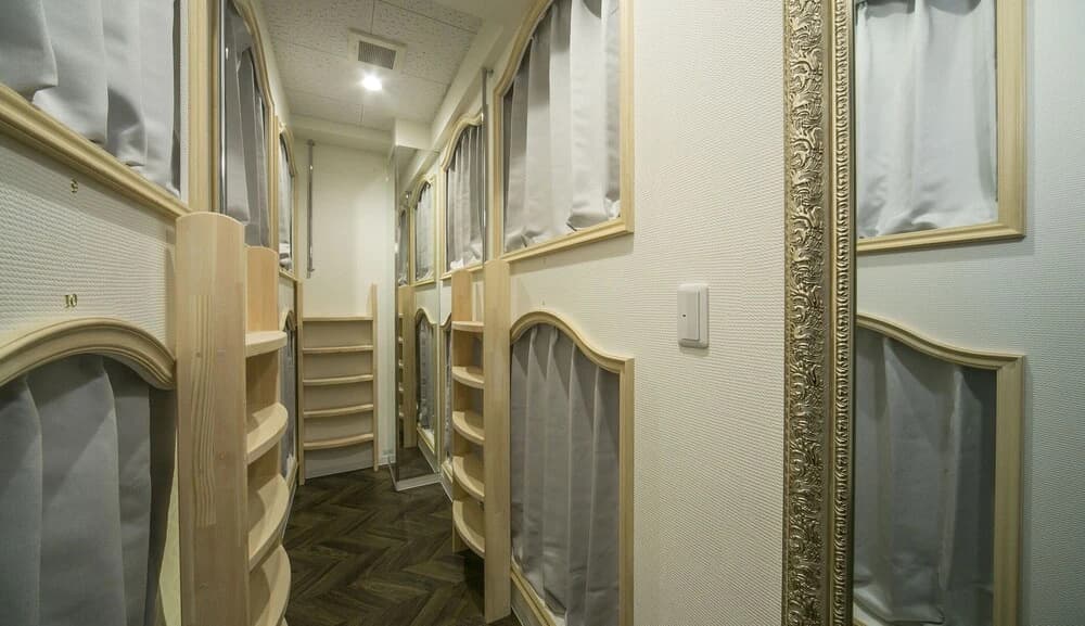 The Wardrobe Hostel Wonder - photo 4