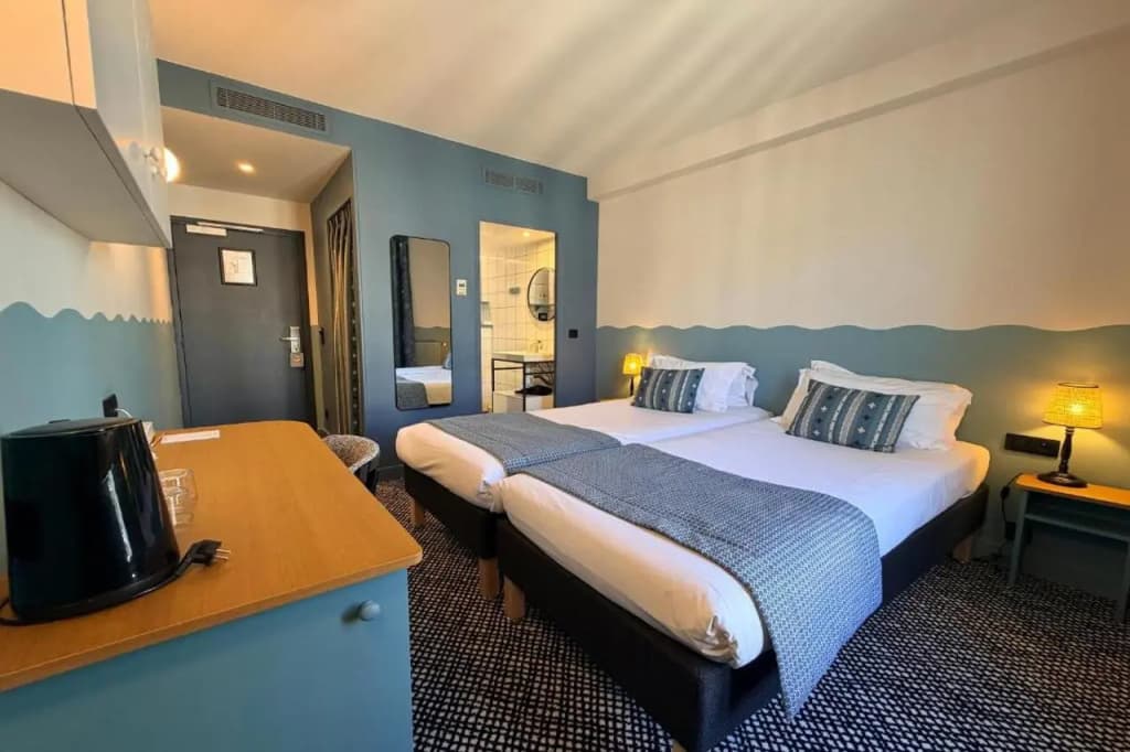 Hotel Berne Opera - photo 34