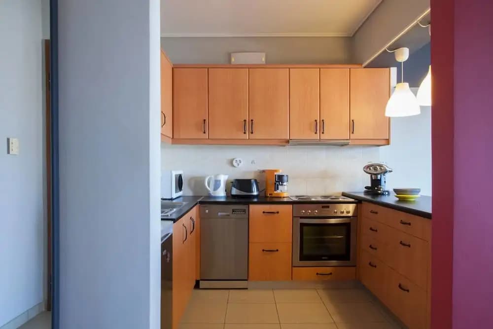 Bright Central Apt in Athens - photo 12