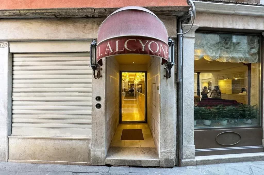 Hotel Alcyone - photo 13