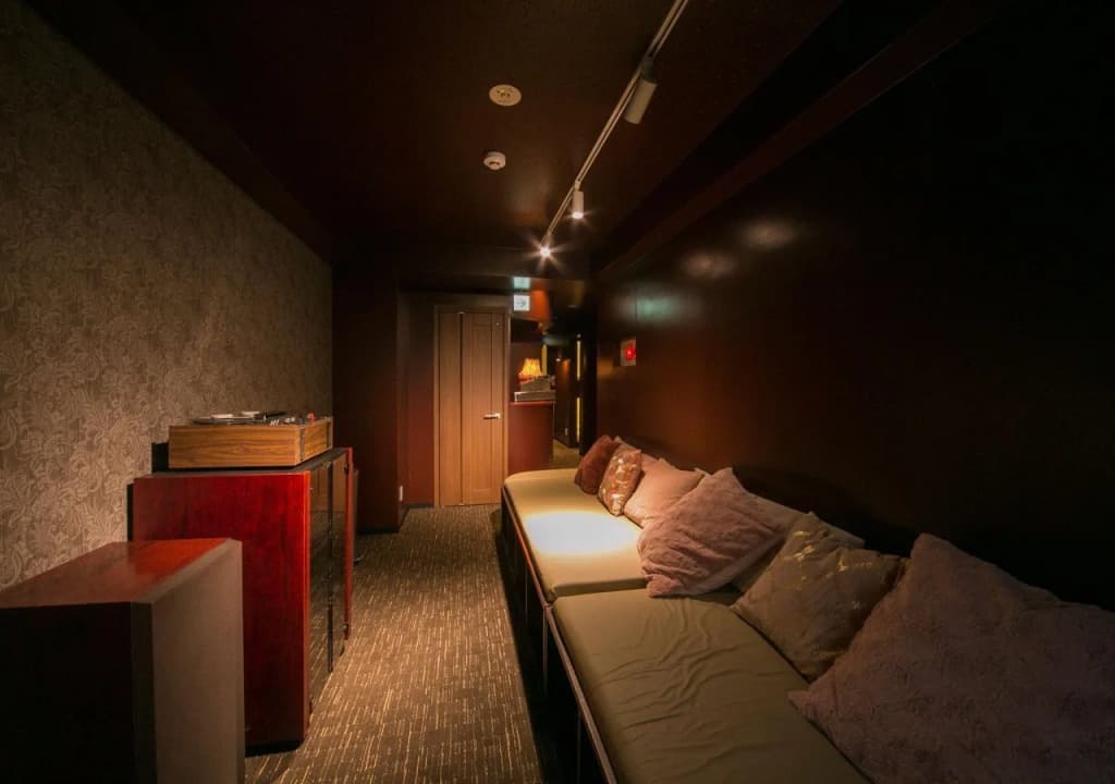 bnb+ Ueno Okachimachi - Hostel - photo 4