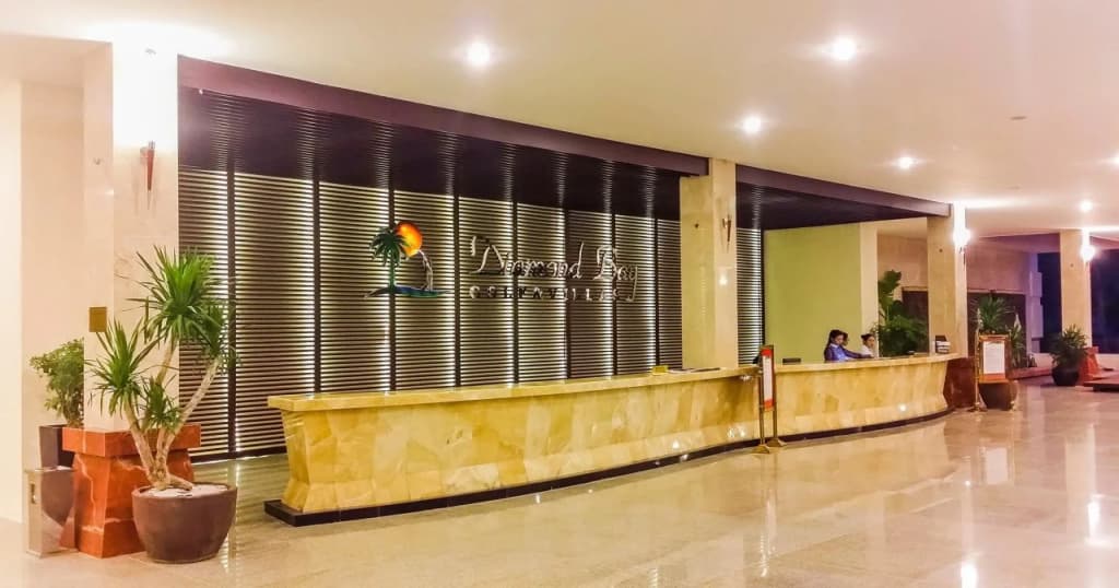 Diamond Bay Golf & Villas - main photo