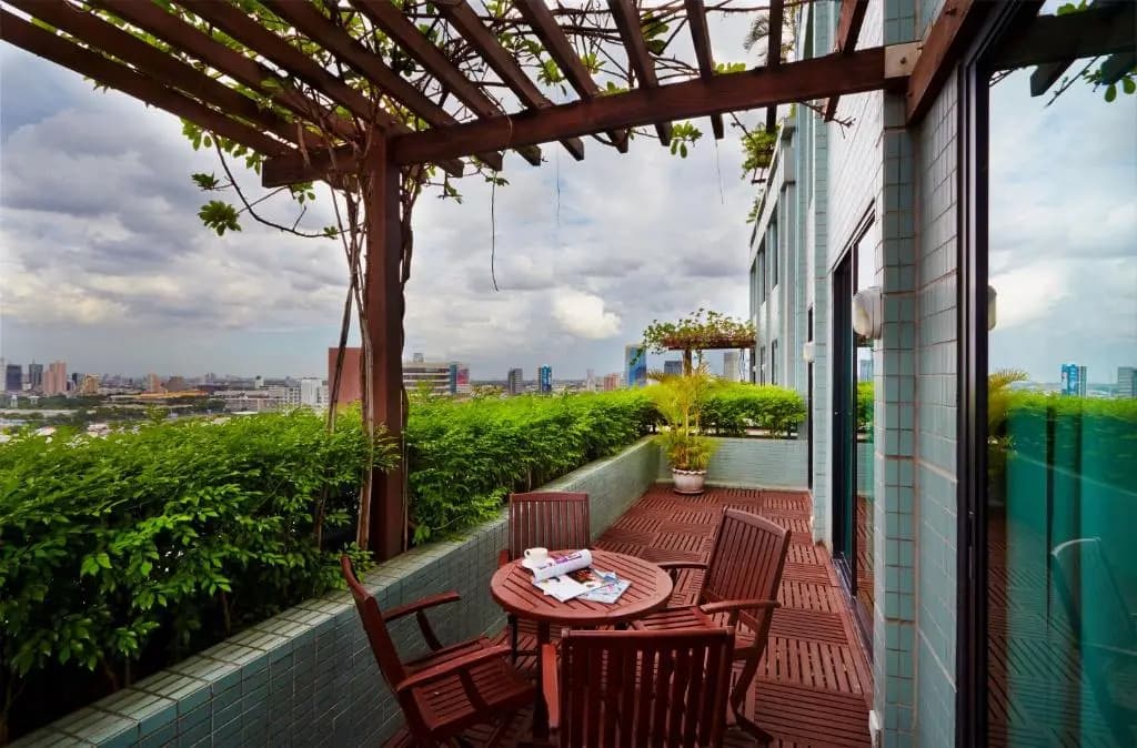 The Duchess Hotel - photo 29