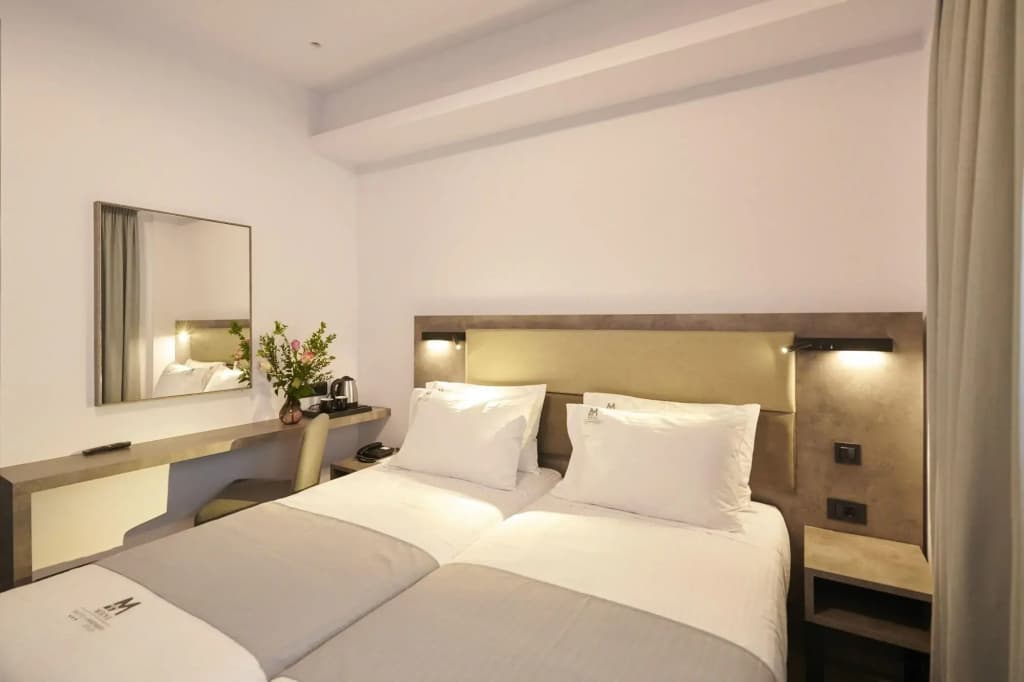 Meni Hotel - photo 4