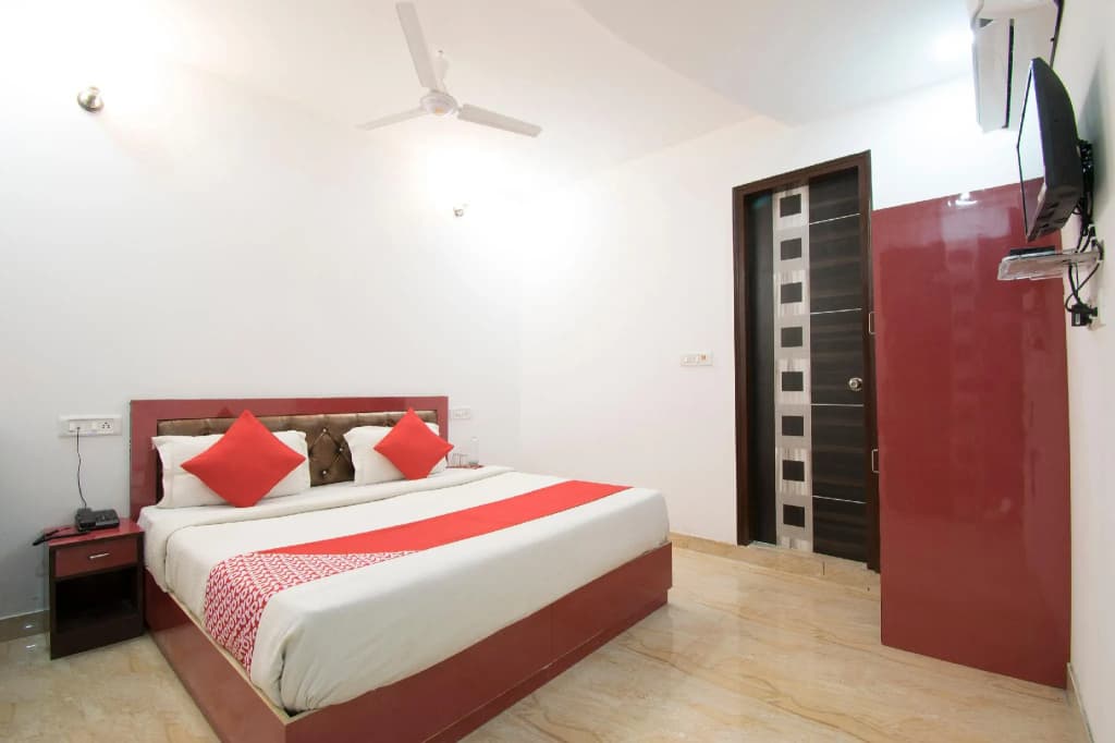 OYO 17389 Prince Palace - photo 3