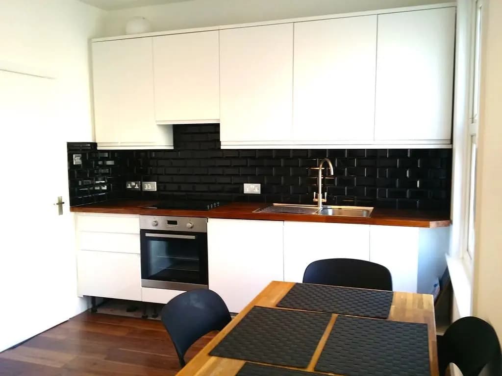 Victorian Terraced Apartments - photo 13