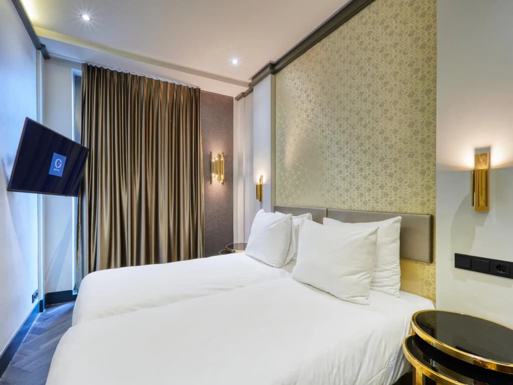 G hotel - photo 4