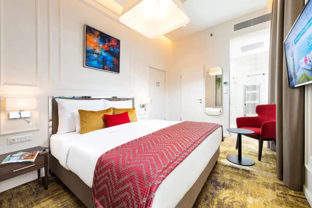 Three Corners Avenue Hotel - photo 28