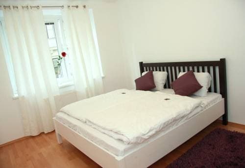 Livingston Apartment Premium - photo 3