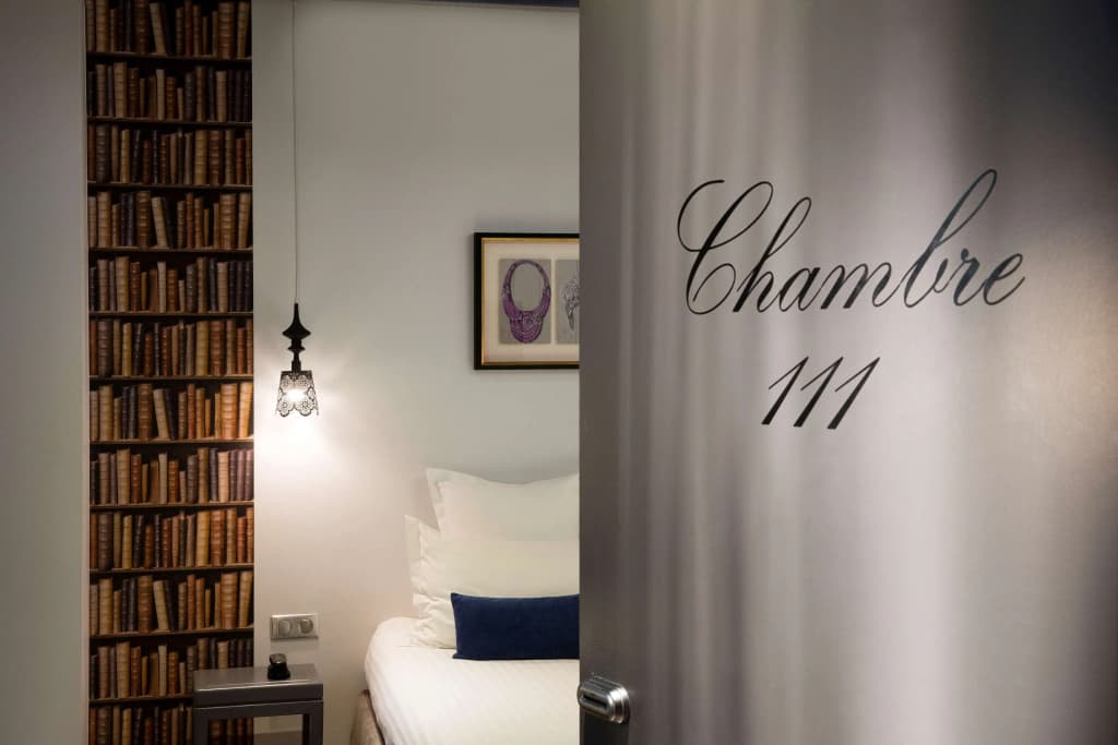 Hotel Mademoiselle - photo 6