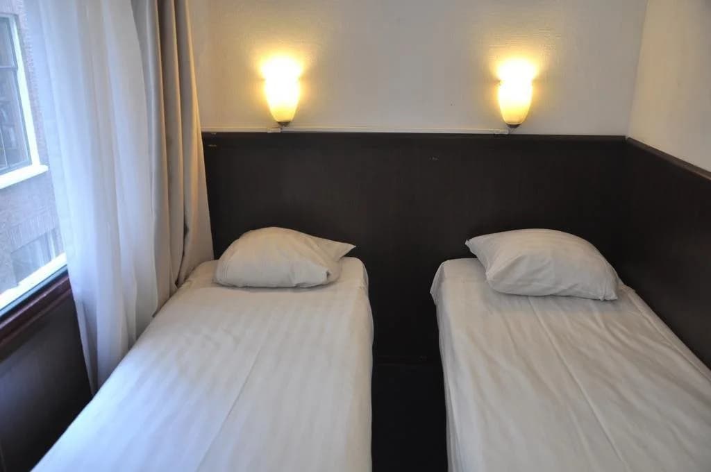 Marnix Hotel - photo 3