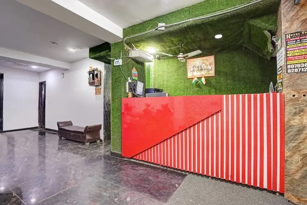 Hotel Twamev Couple Friendly Laxmi Nagar - photo 4