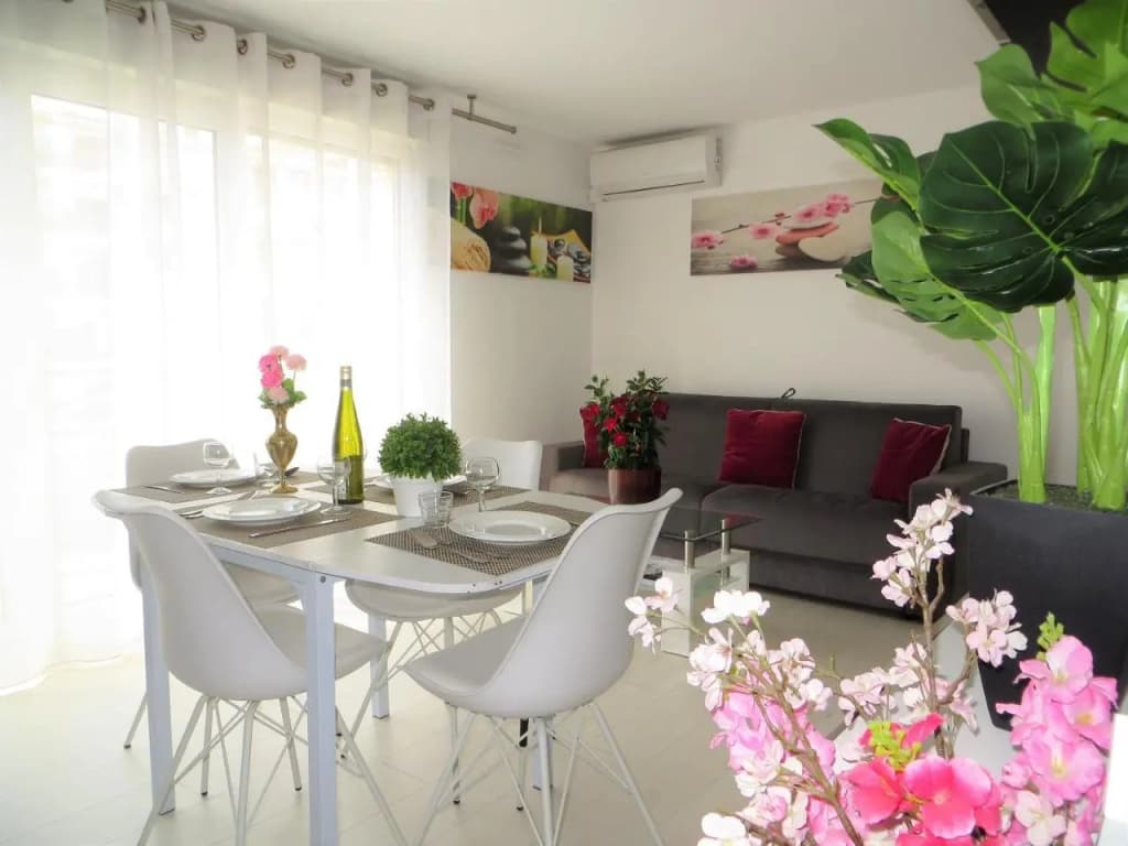 212 C Avenue de la Californie - photo 33