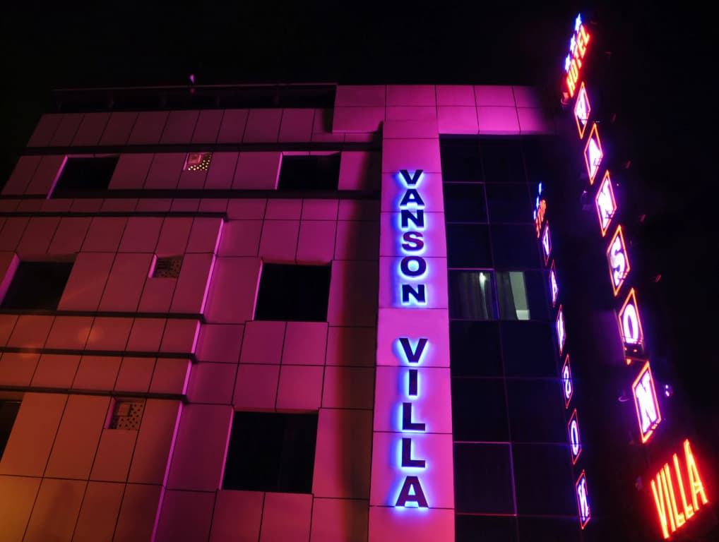 Hotel Vanson Villa, City Centre - With Free Airport & Train Station Pickup - main photo