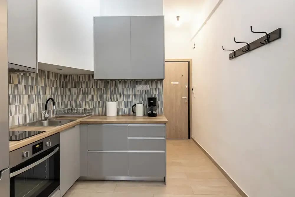 Zappa 2-BR Apt With Terrace in Athens - photo 10
