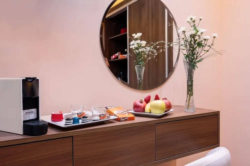 Swiss Continental Hotel - photo 10