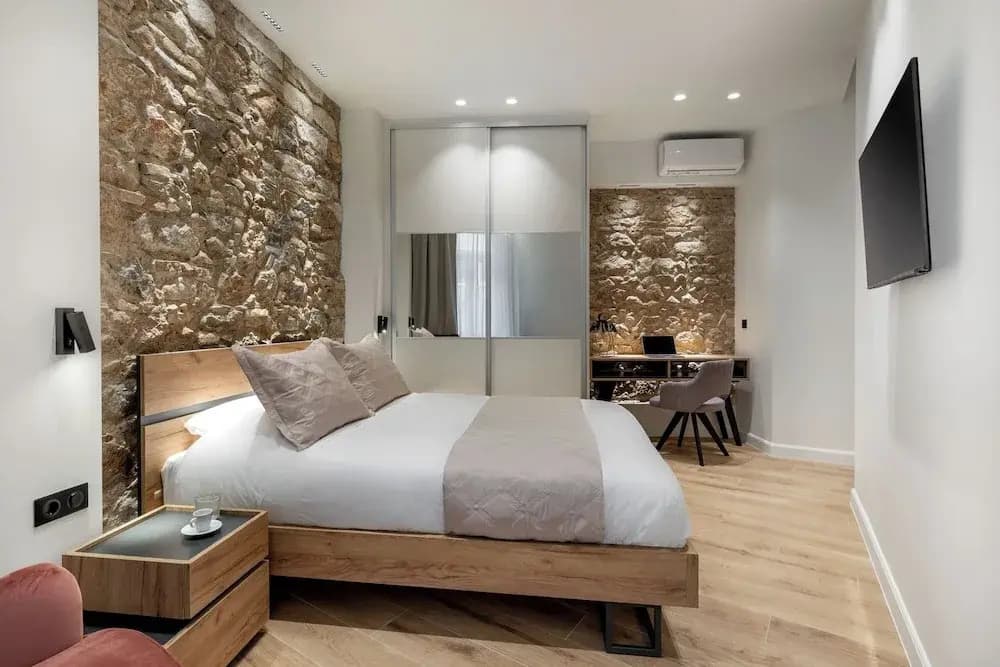 J&A Luxury Residence - photo 4