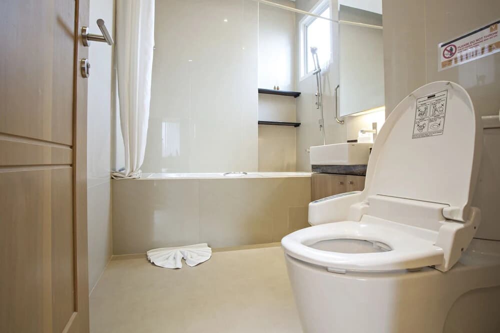 V Residence Serviced Apartment - photo 9
