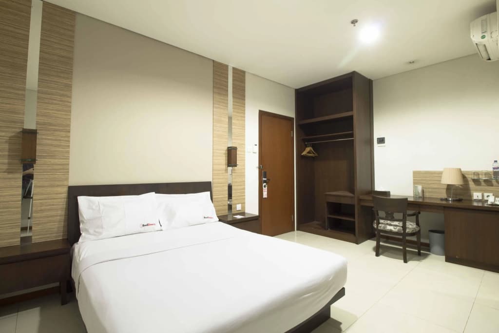 RedDoorz @ Thamrin Residence - photo 4
