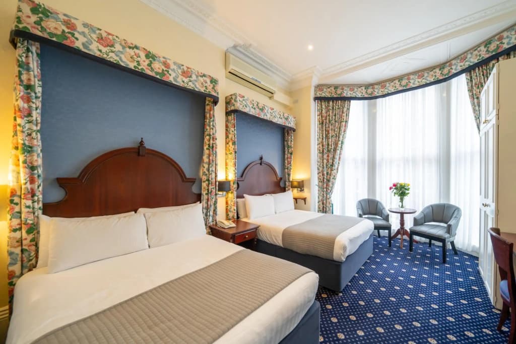 Hotel La Place - photo 25