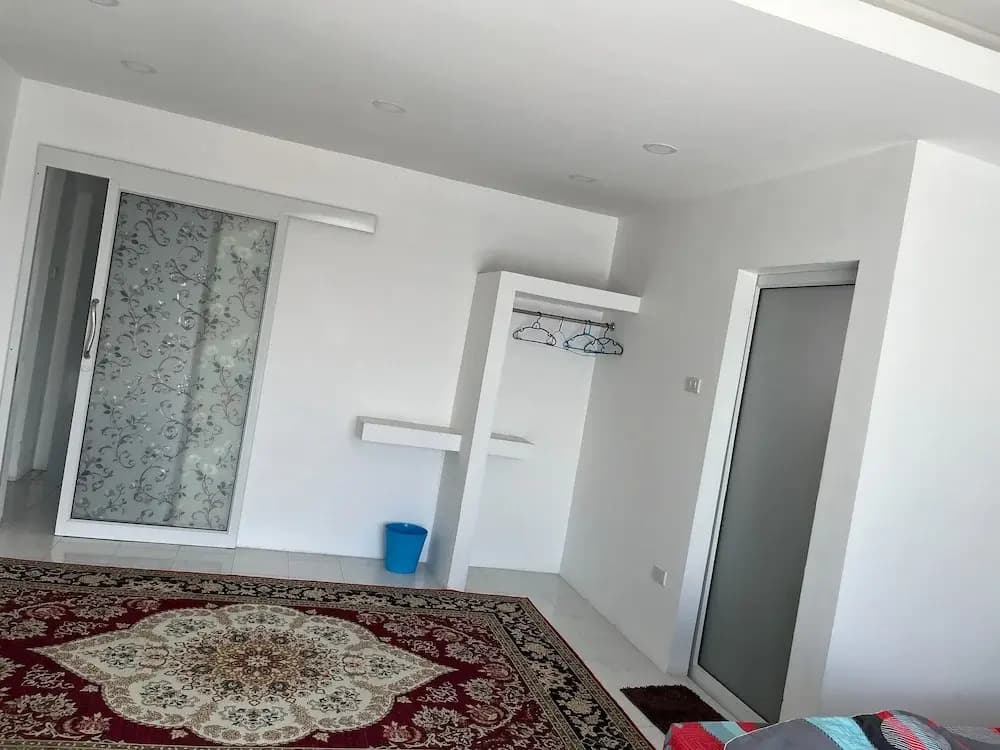 Alisara Apartments - photo 2