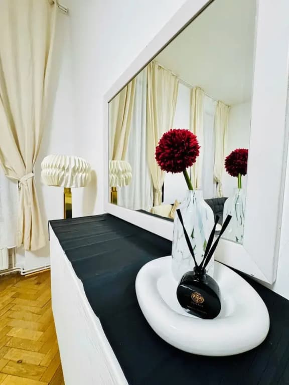 Affordable Apt Near Stadthalle - photo 4