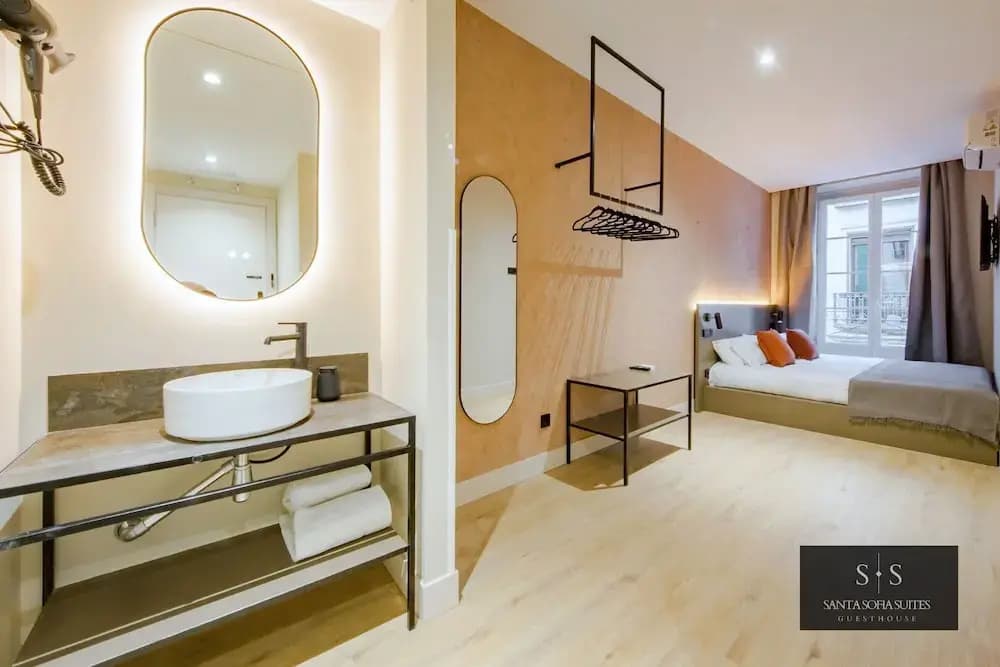 Santa Sofia Suites - photo 3