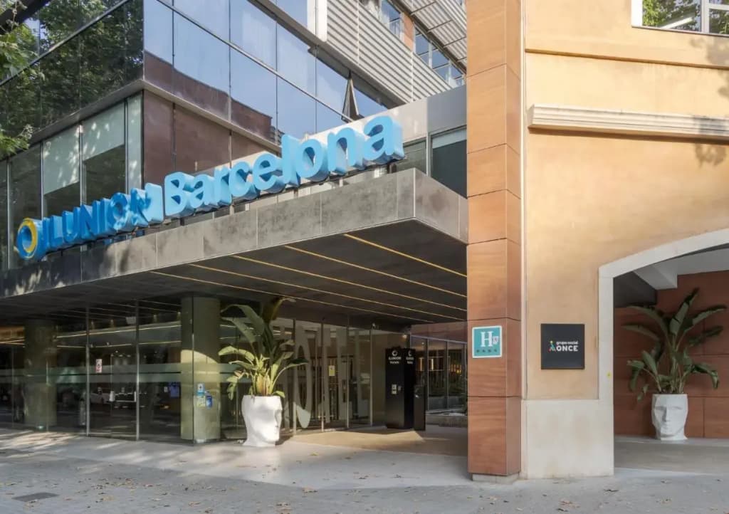 Hotel Ilunion Barcelona - main photo