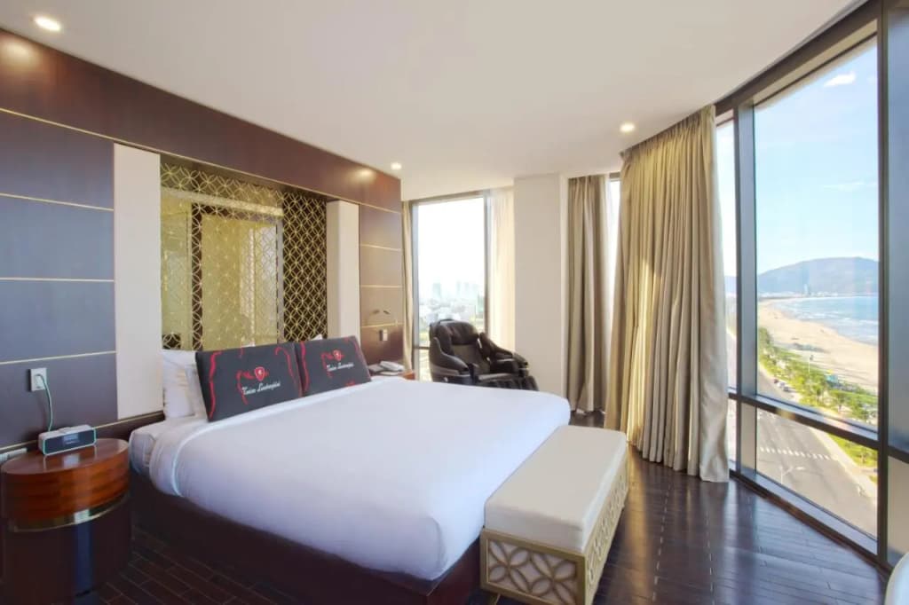 Holiday Beach Hotel Danang - photo 45