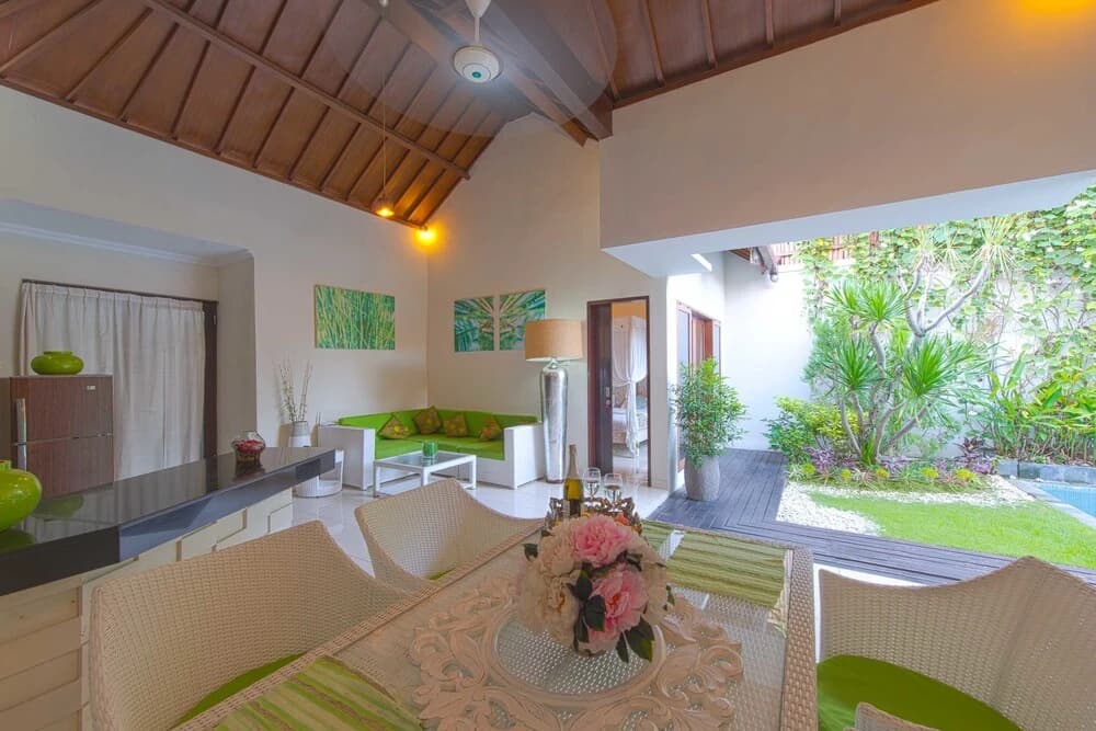 Exotis Villa Seminyak - photo 18