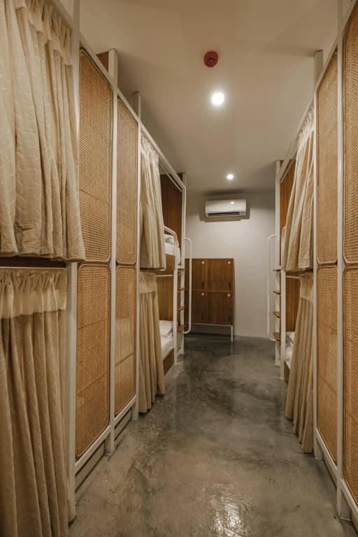 Hidden Garden Hostel - photo 11