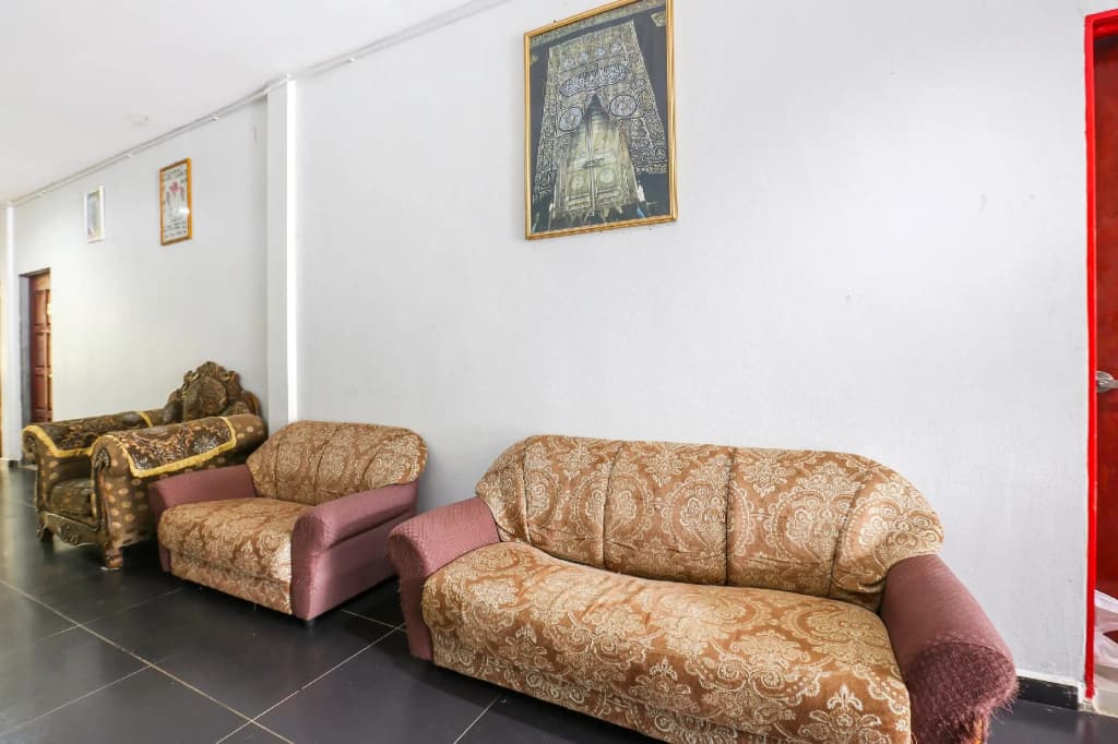 OYO 89933 Nun Hotel - photo 2