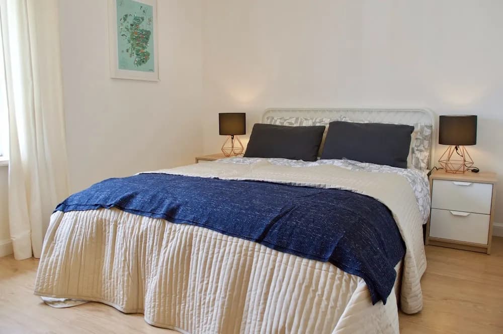 Central Edinburgh Apartment - photo 3