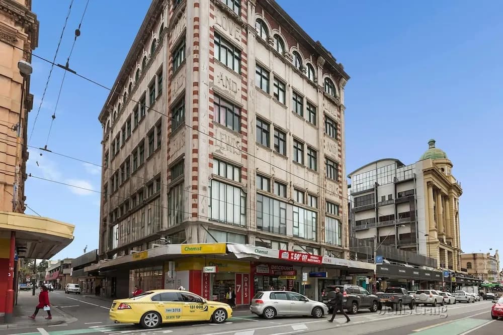 Light-filled Converted Warehouse 2 Bedroom Apartment in Prahran - photo 10