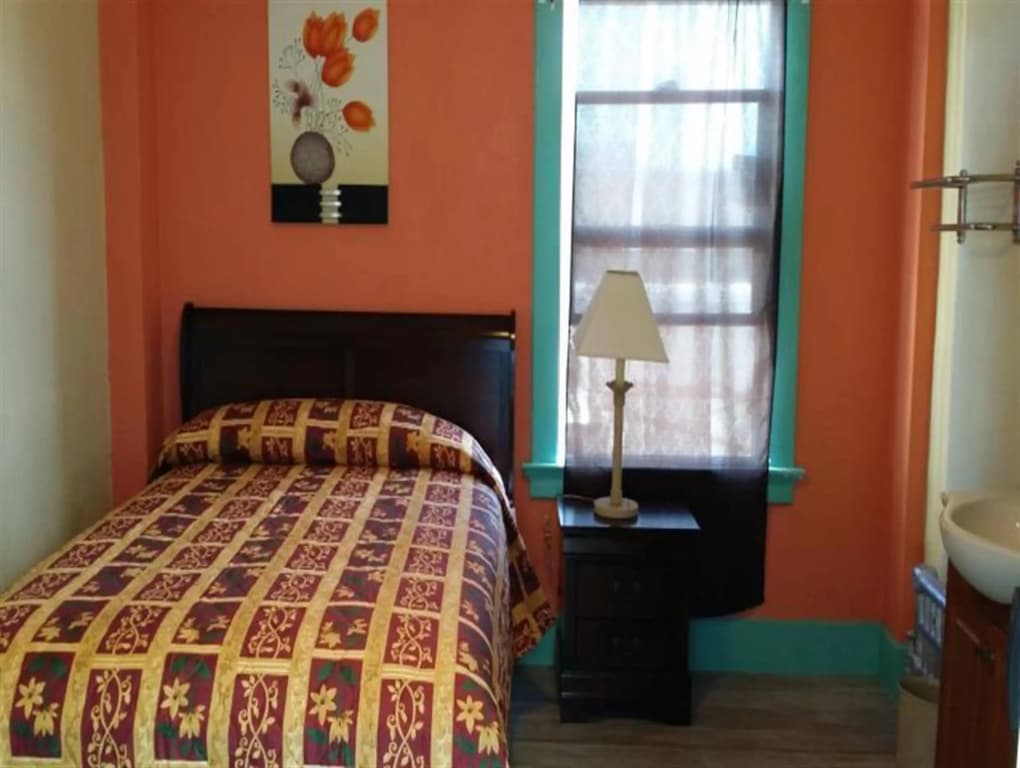 Desmond Hotel - photo 3