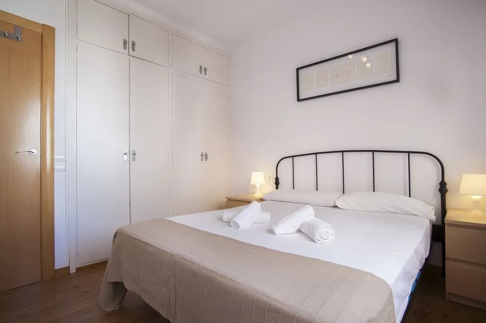BBarcelona Marina Flats - photo 3