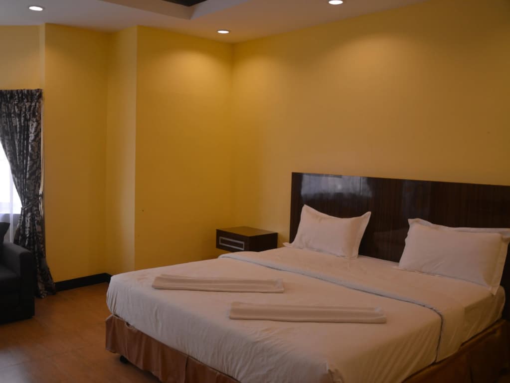 Taj Place Residency - photo 3
