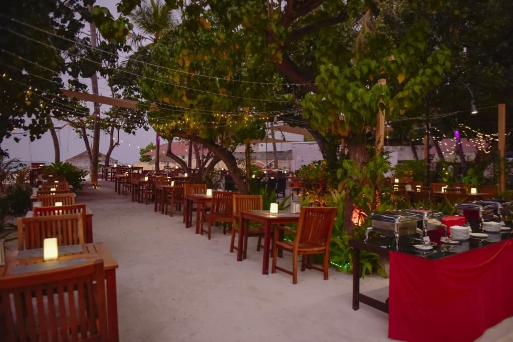 Arena Beach Hotel - photo 31