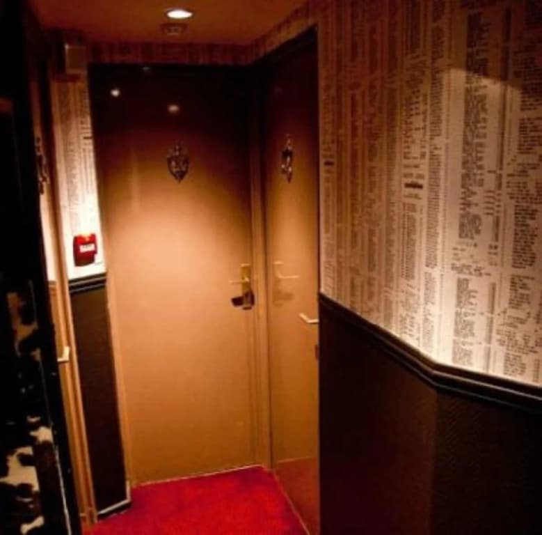 Plug Inn Boutique Hostel - photo 12
