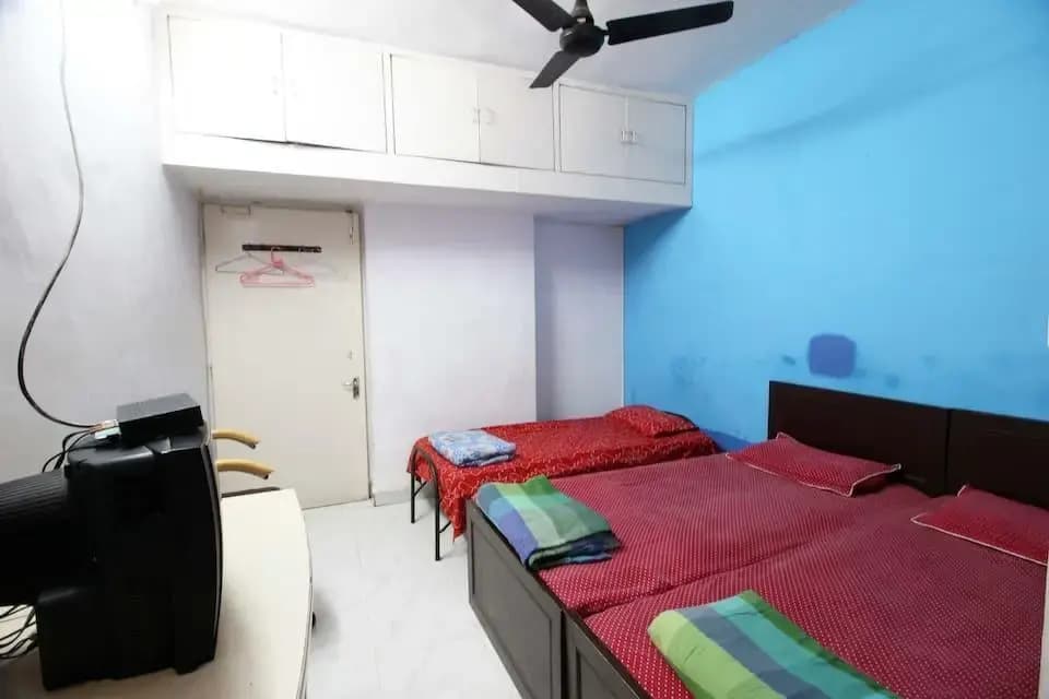 Polo Premier Home Stay - photo 5
