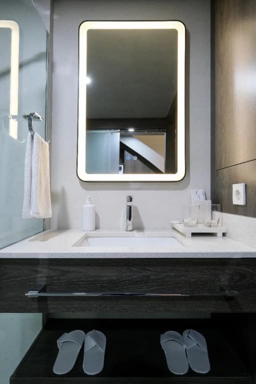 Aster Apartment Bali - photo 4