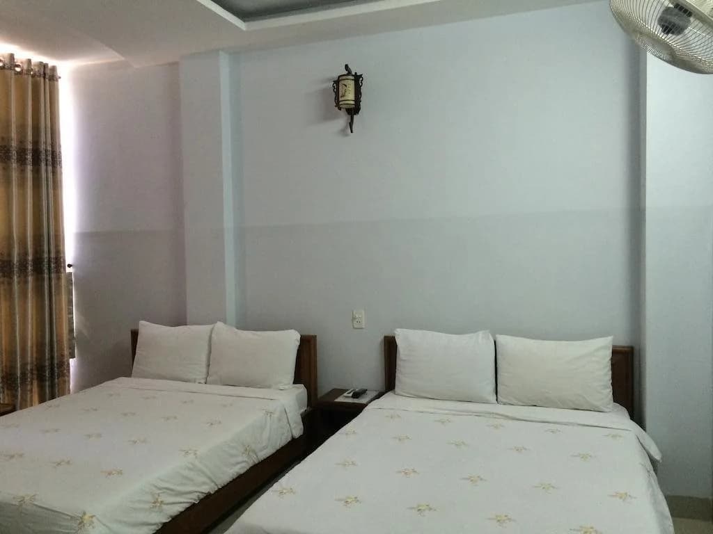 Gold Star Hotel - photo 5