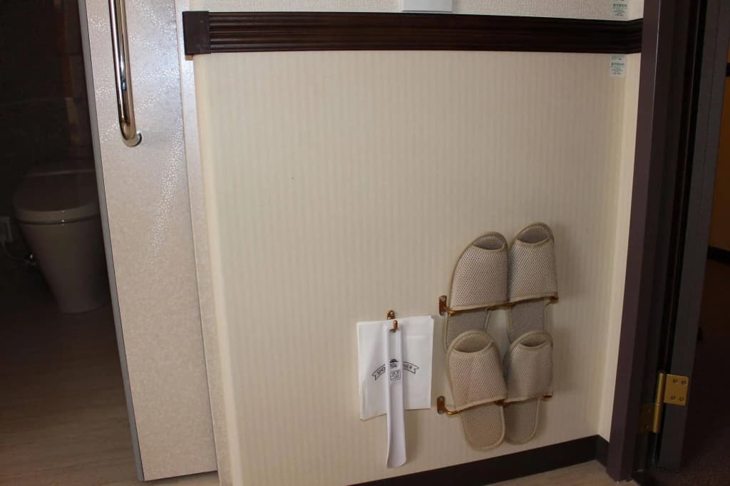 Toyoko Inn Osaka Namba Nishi - photo 17