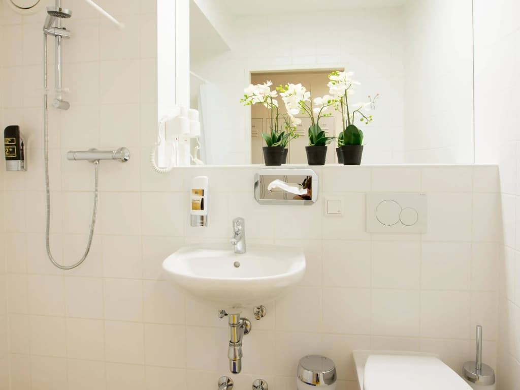 A&T Hotel & Hostel - photo 8