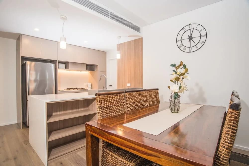 Oud Wood Apartment - photo 12