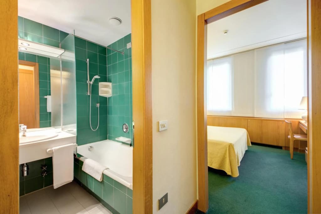Galileo Hotel - photo 16