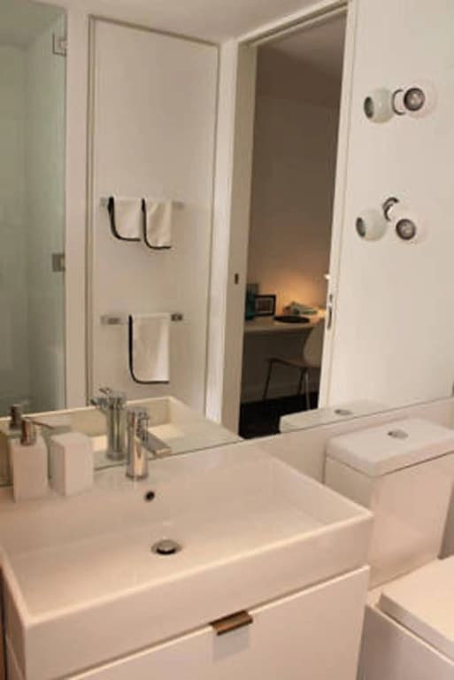 Guilfoyle Apartments - photo 10